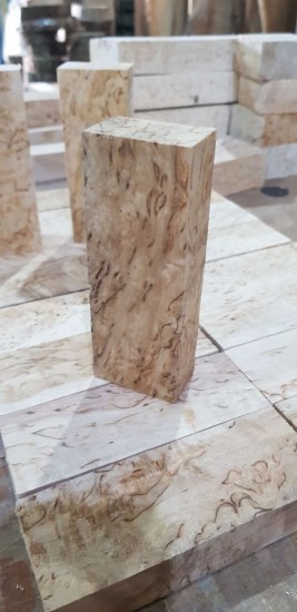 Брусок Карельской Березы